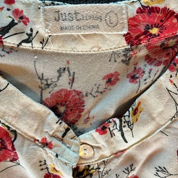 Floral Rayon Lightweight Button Down Summer Top with Poppies Size Large - Picture 9 of 12